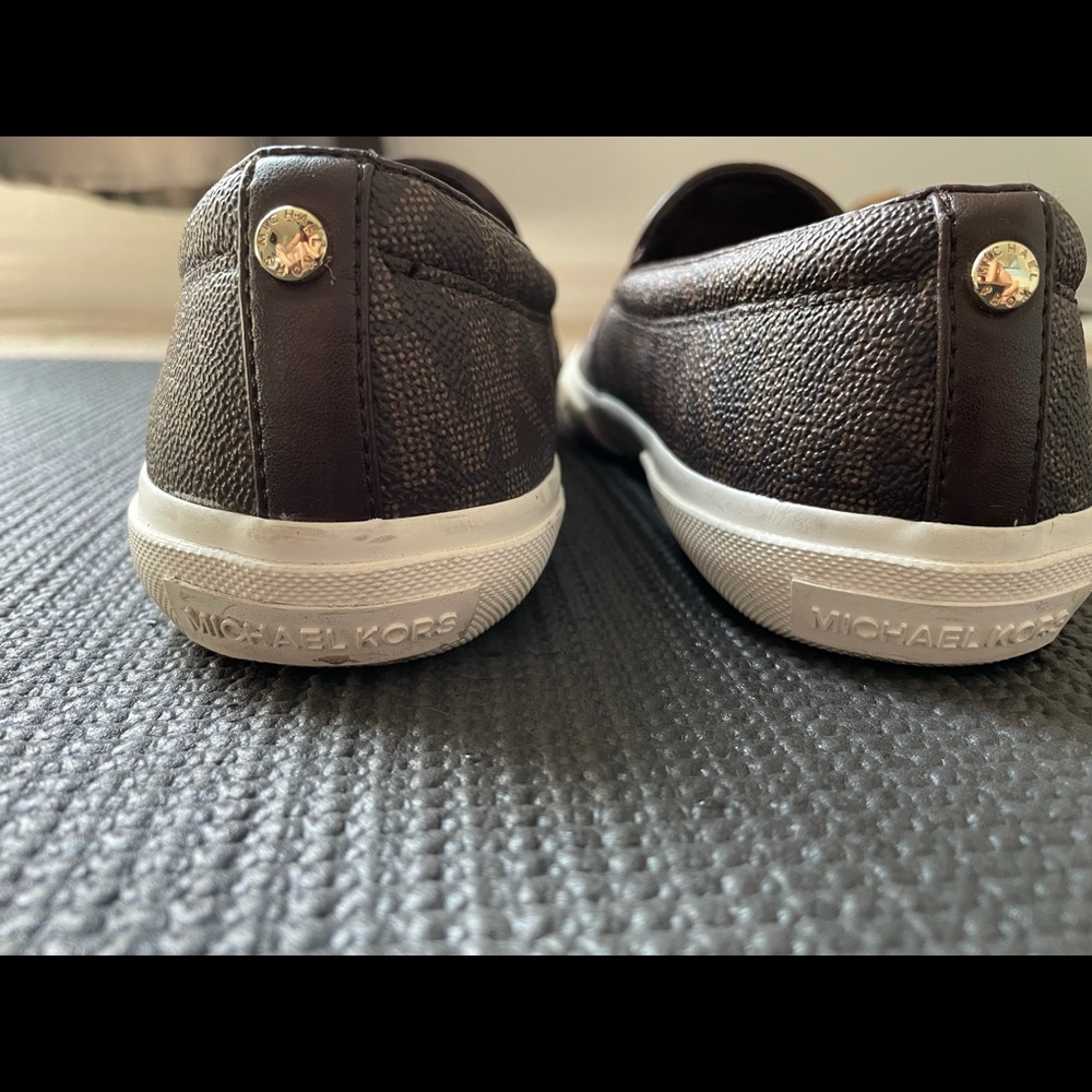 Michael Kors shoes - Picture 2 of 4